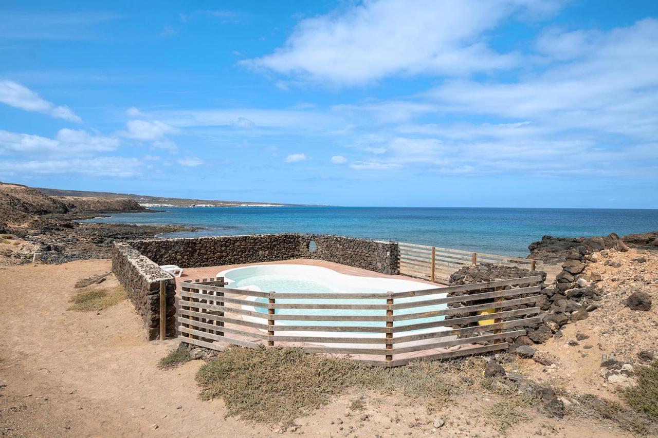 Playa Marina Eco Beach And Pool Bungalow Mala View アリエタ エクステリア 写真